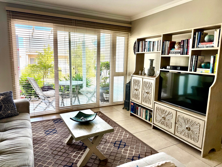 2 Bedroom Property for Sale in Fonteine Retirement Village Western Cape